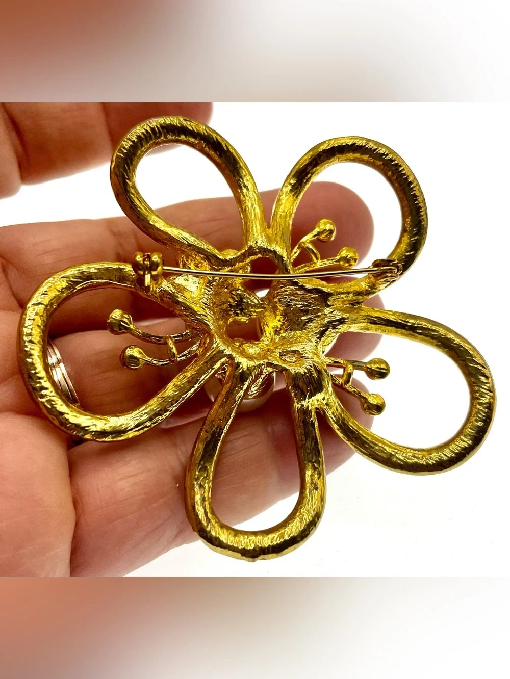 Floral Brooch Rhinestones Faux Pearls Gold Tone 2.5”